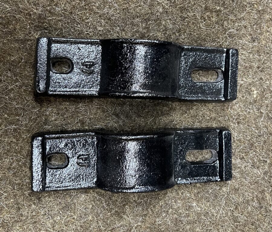 Capsquares pair - 2" trunions field - Iron